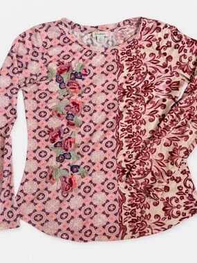 Sundance pink print with embroidery tshirt